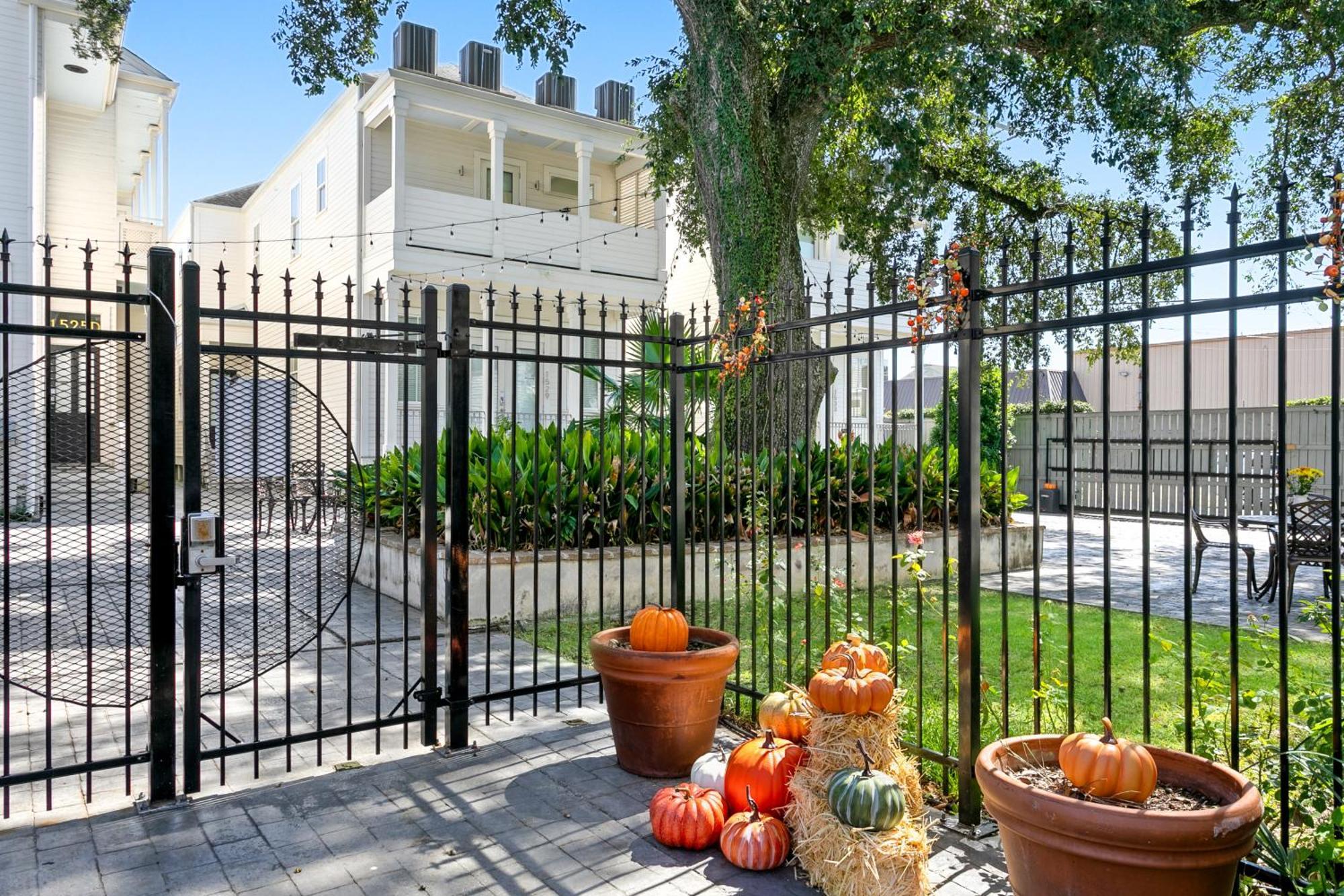 Amazing 3Br Cottage Off St Charles With Pool New Orleans Dış mekan fotoğraf